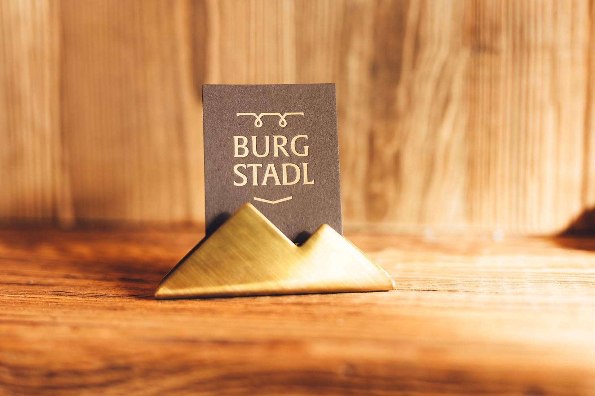 Burgstadl Aparthotel & Restaurant لاديس المظهر الخارجي الصورة